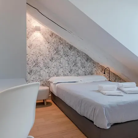 Beethoven & Vivaldi Apartment *